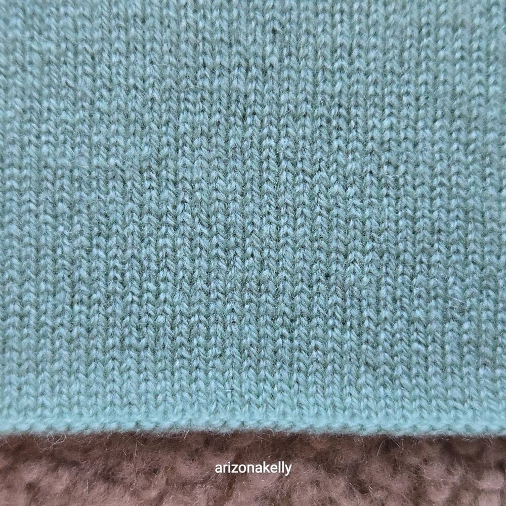 NWT Woolovers Cashmere Knit Scarf Sage Green - Picture 8 of 13